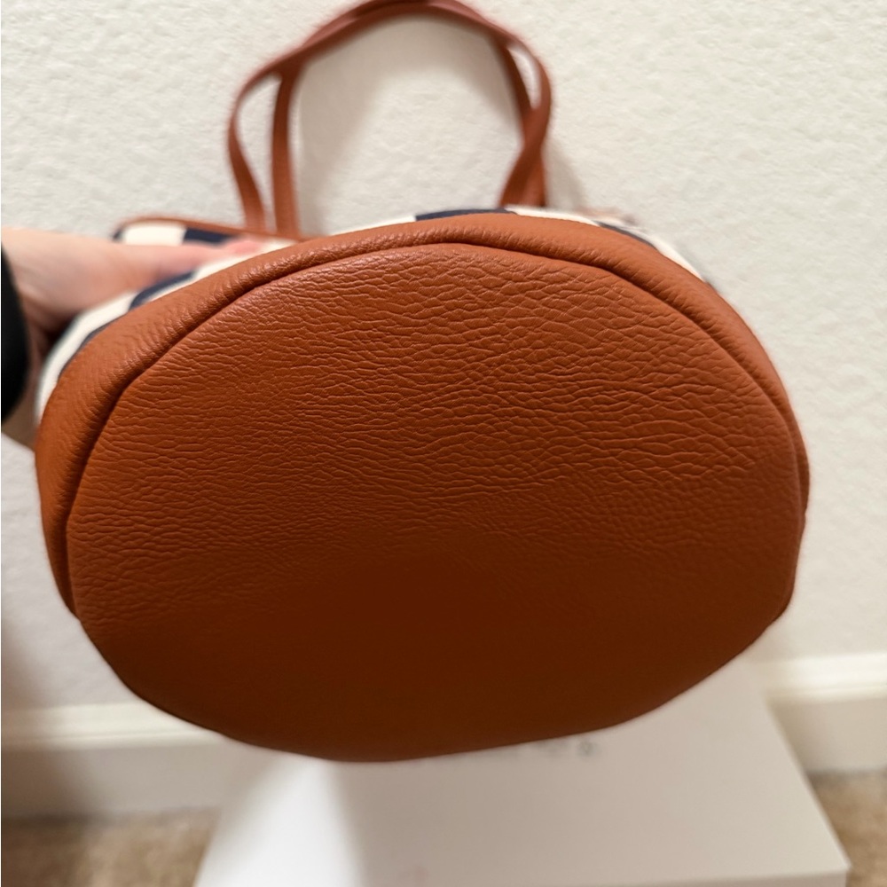 Universal Thread Navy and Tan Striped Tote - Picture 2 of 4